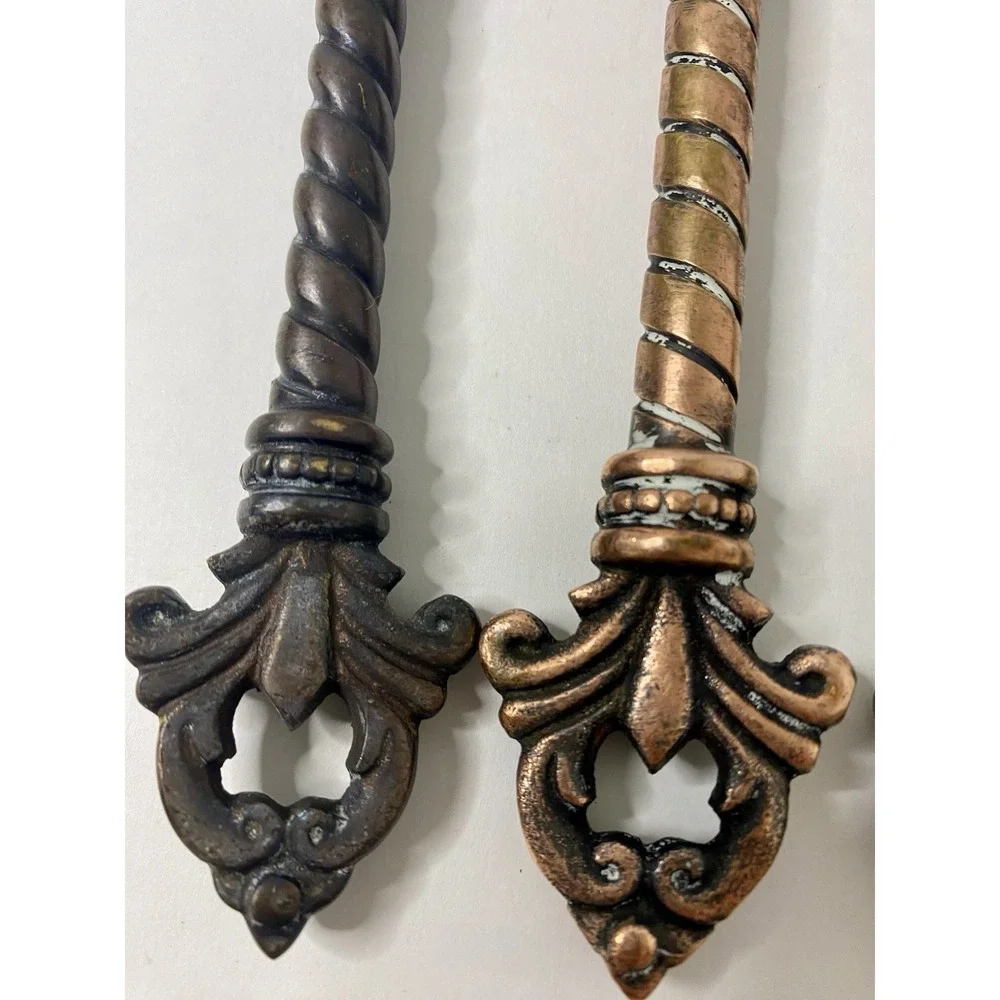4 Gracious Goods Collection Acanthus Fleur de lis Stainless Soup Spoons 8